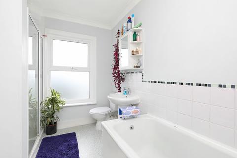 27 Park Road, Hounslow, TW3 2EX