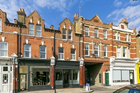 18a Crown Road, Twickenham, TW1 3EE