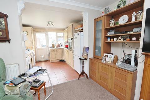 26 Erith Crescent, Romford, RM5 3JP