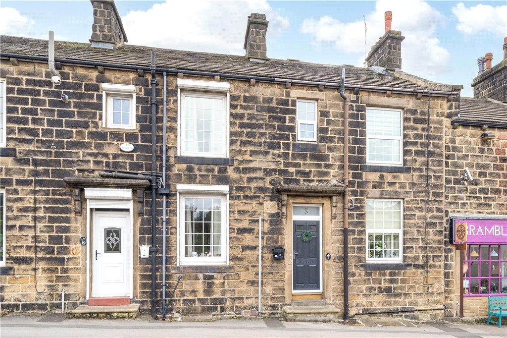 Springfield Road, Guiseley, Leeds, West Yorkshire 2 bed terraced house