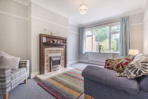 40 The Turnways, Leeds, LS6 3DU