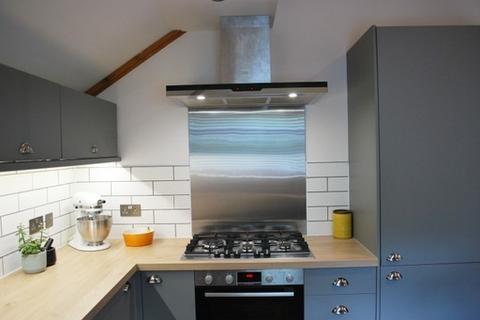 3 bedroom barn conversion to rent, Hinchliffe Barn, Cragg Vale, HX7 5TA