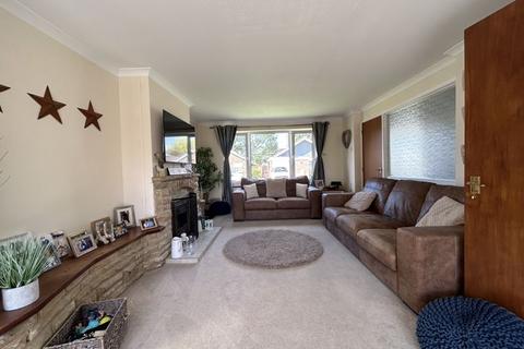undefined, Barnfield, Cranleigh