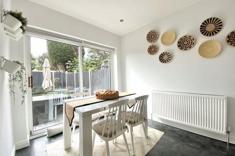 5 Coburn Drive, Sutton Coldfield, B75 5NT