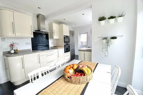 5 Coburn Drive, Sutton Coldfield, B75 5NT