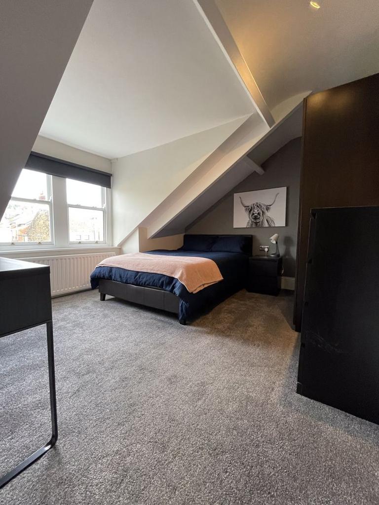 Kells Lane, Gateshead NE9 1 bed in a house share to rent £625 pcm (£