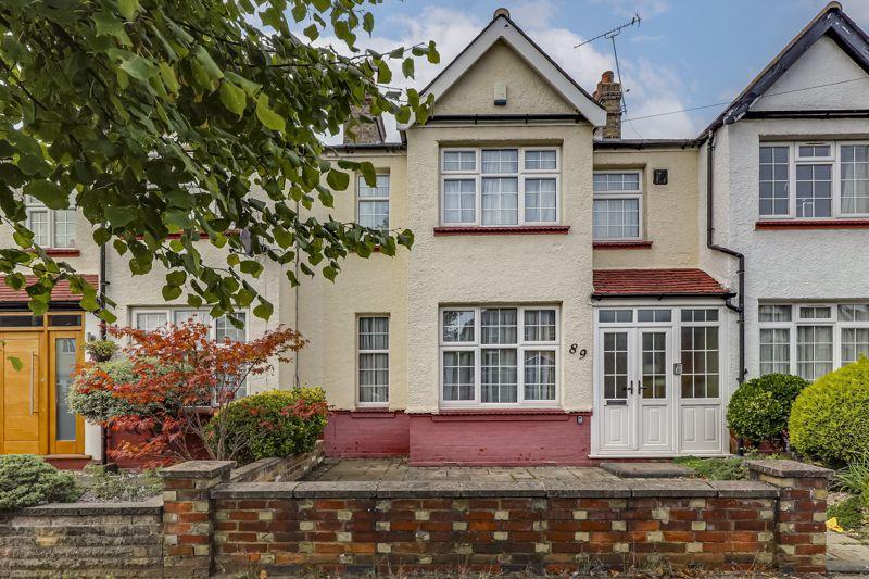 First Avenue, Enfield 3 bed house £550,000