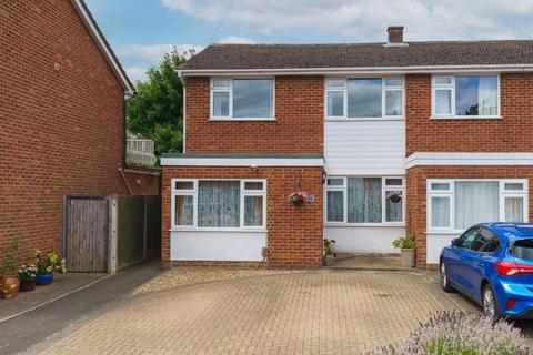 54 Fleetwood Close, Chalfont St Giles, HP8 4DR