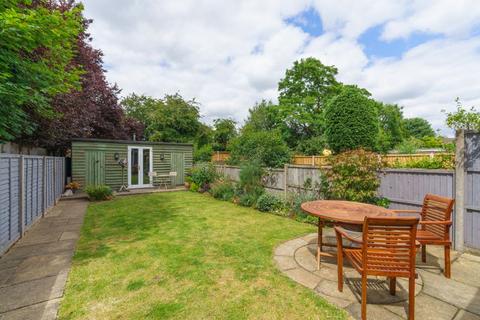 54 Fleetwood Close, Chalfont St Giles, HP8 4DR