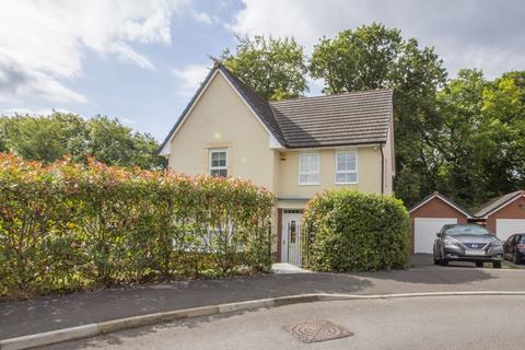 4 Chapel Walk, Penygarn, Pontypool, NP4 8AX