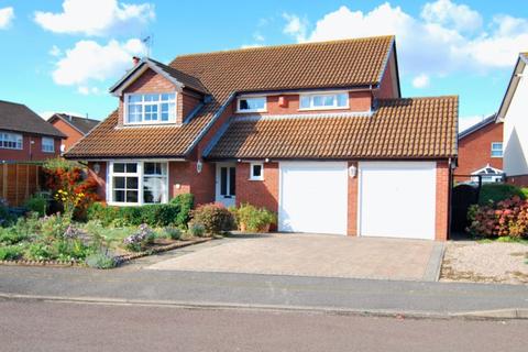 4 bedroom detached house for sale - Gambier Parry Gardens, Gloucester