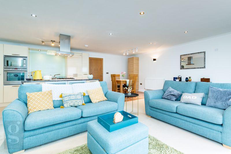 Bank View, Southbank Road, Hereford... 2 bed apartment £250,000