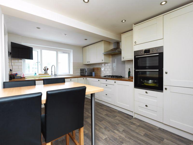 Holyhead Road, Wellington 3 bed semidetached house £300,000