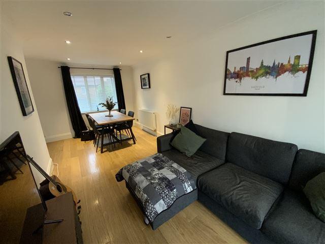 Living/dining room