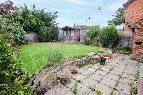 3 bedroom detached house for sale - Great Oak, Hurst Green, TN19