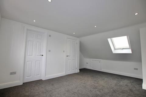 4 bedroom end of terrace house for sale - Park Close, Baldock, SG7