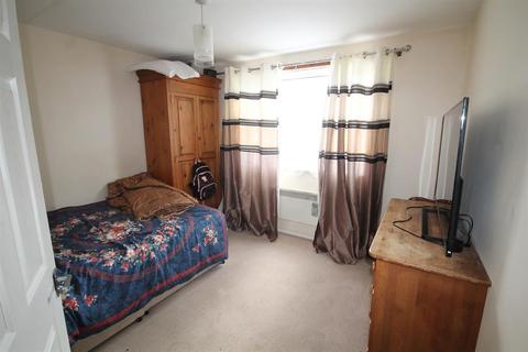 2 bedroom flat for sale - Burnt Ash Hill, Lee, London, SE12 0HT