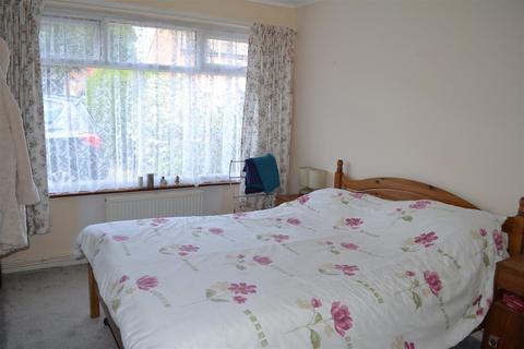 70 Castlefields, Leominster, HR6 8BJ
