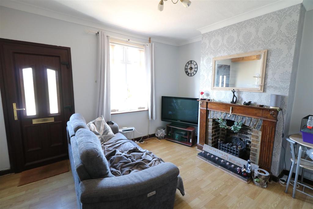 High Lane, Brown Edge, StokeOnTrent 2 bed terraced house £115,000