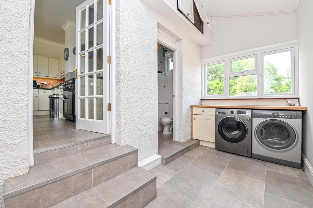 Utility Room with Cloakroom