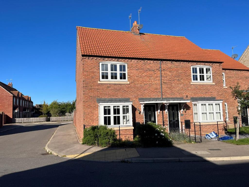 Bob Rainsforth Way, Gainsborough, DN21 1FT 3 bed semidetached house