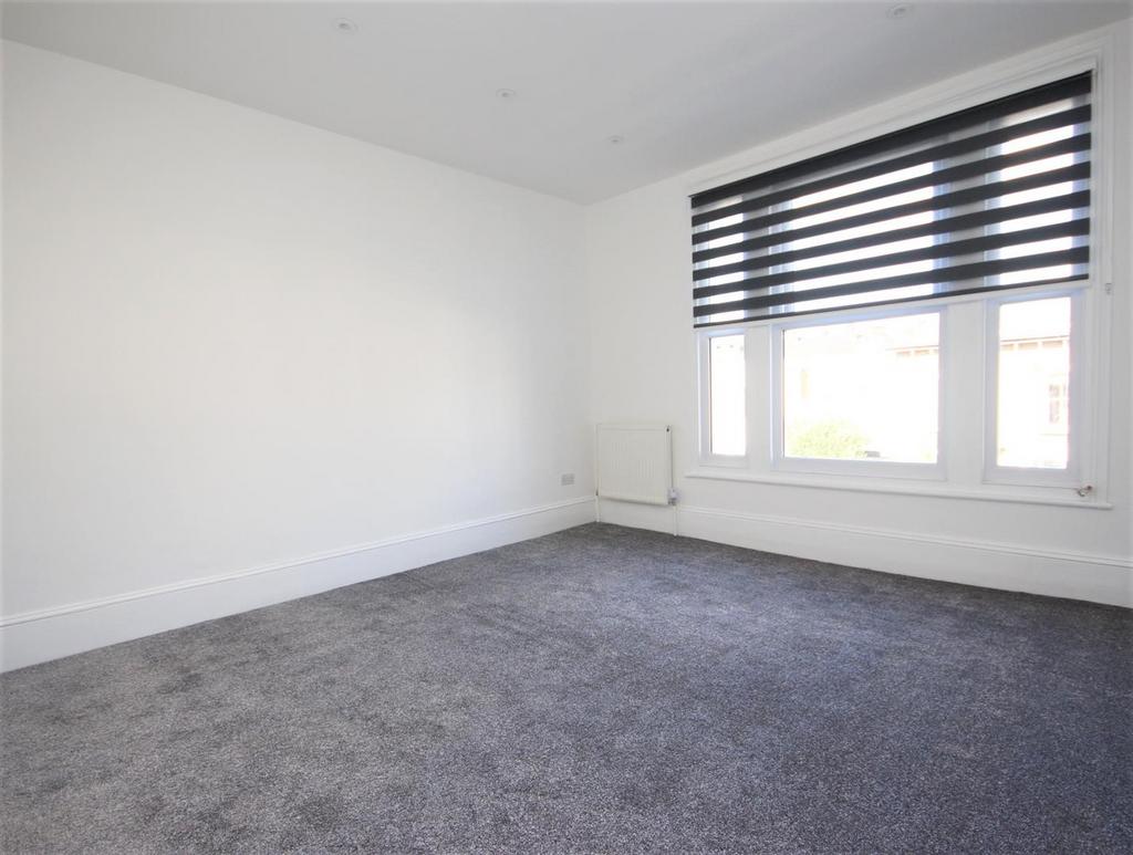 Living-Bedroom.JPG