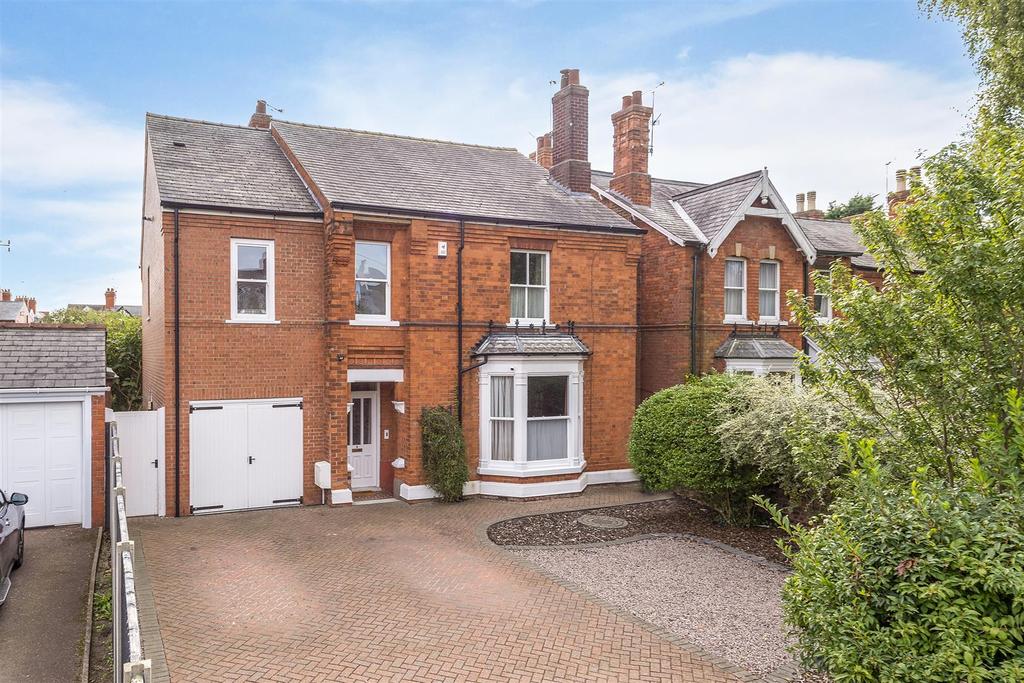 Hamilton Road, Lincoln 4 bed detached house for sale £450,000