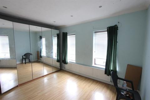 49 Westgate Road, London, SE25 4NA