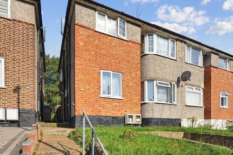 29 Meadowview Road, London, SE6 3NL