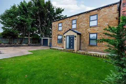 5 bedroom detached house for sale - Orchard Croft,  Staincliffe, Batley, West Yorkshire