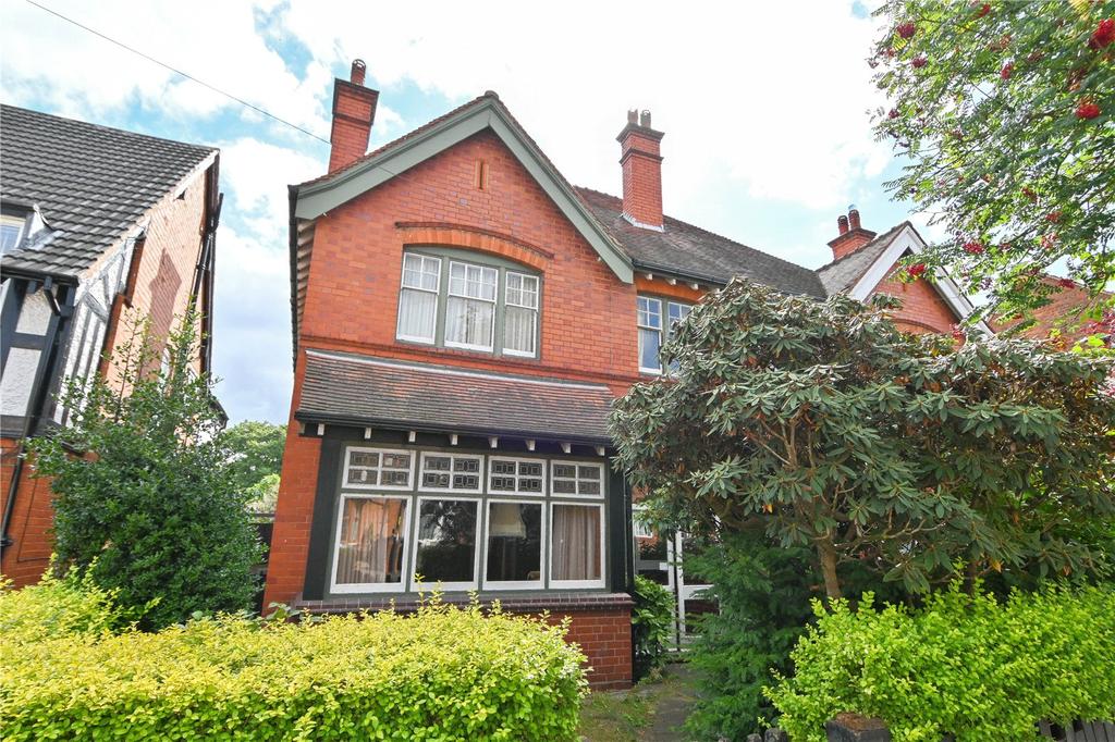 Poplar Avenue, Edgbaston, Birmingham, West Midlands, B17 4 bed semi