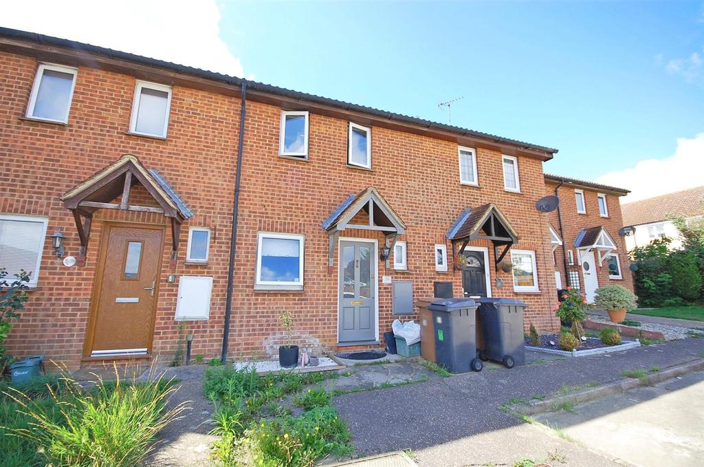 Catherines Close, Great Leighs... 2 bed terraced house £290,000