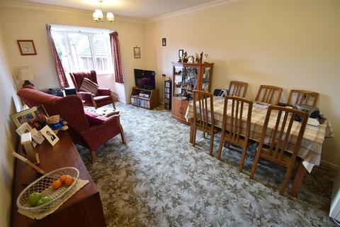 2 bedroom retirement property for sale - Grange Close North, Henleaze