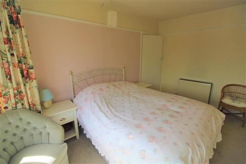 23 Heyridge Drive, Manchester, M22 4HB