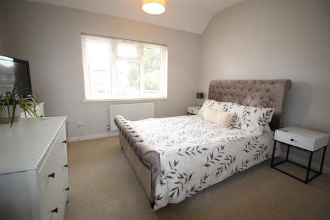 3 bedroom semi-detached house for sale - Parkside, Darlington