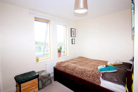 1 bedroom flat for sale - Lea Bridge Road, Walthamstow, London