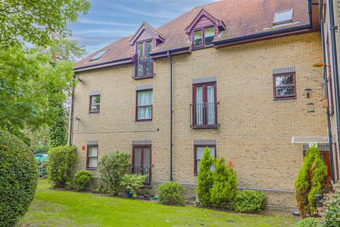 1 bedroom retirement property for sale - The Lawns Drive, Broxbourne