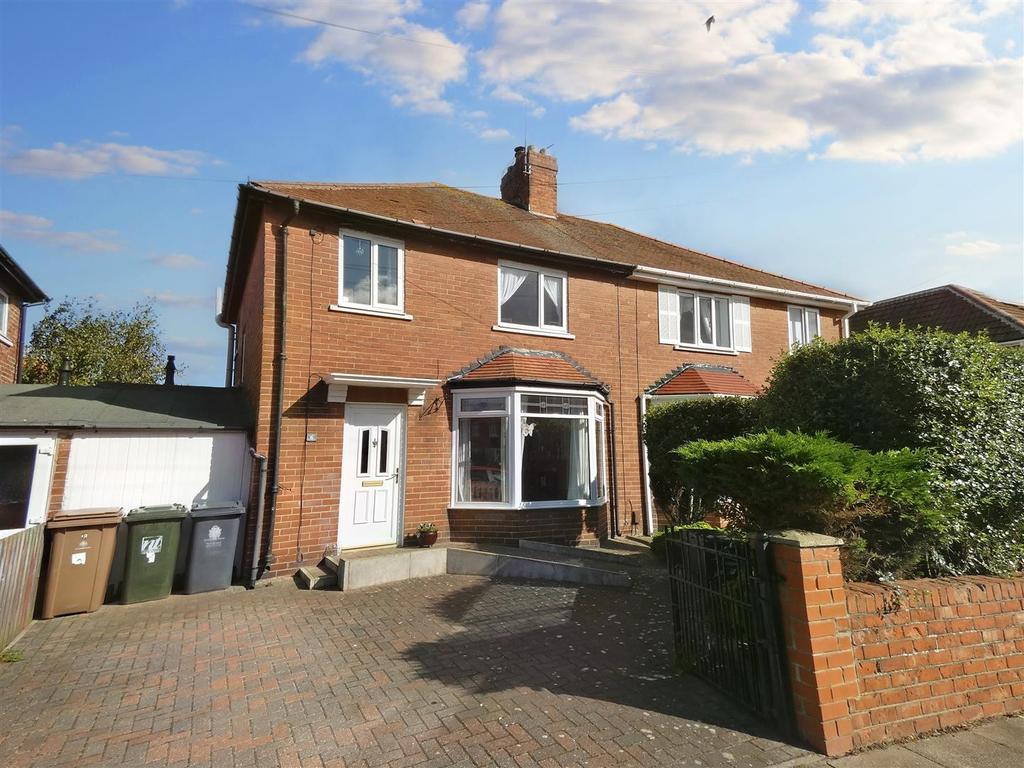 Houghton Avenue, Cullercoats 3 bed semidetached house for sale £350,000