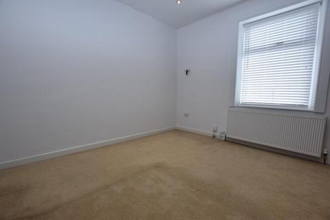 2 bedroom terraced house to rent - Coultate Street, Burnley
