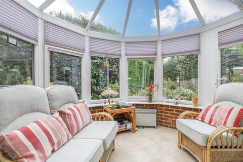 9 Buxton Close, St Albans, AL4 9UH
