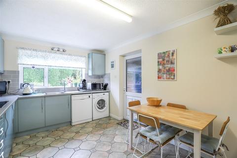 9 Buxton Close, St Albans, AL4 9UH