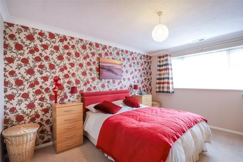 9 Buxton Close, St Albans, AL4 9UH