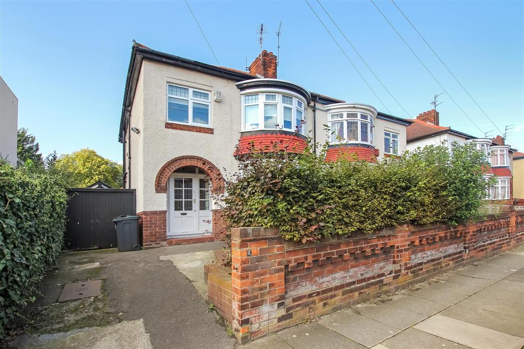 West Crescent, Darlington 3 bed semidetached house for sale £200,000
