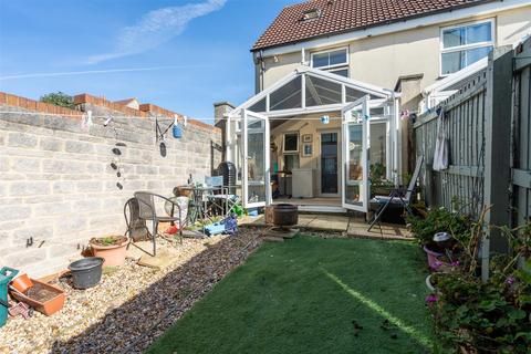 68 Barter Close, Kingswood, Bristol, BS15 8JN