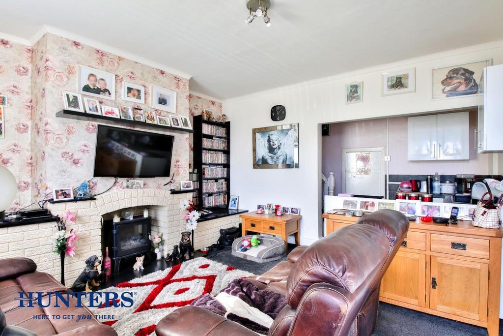 New Road, Littleborough, OL15 8LX 1 bed terraced house for sale £95,000