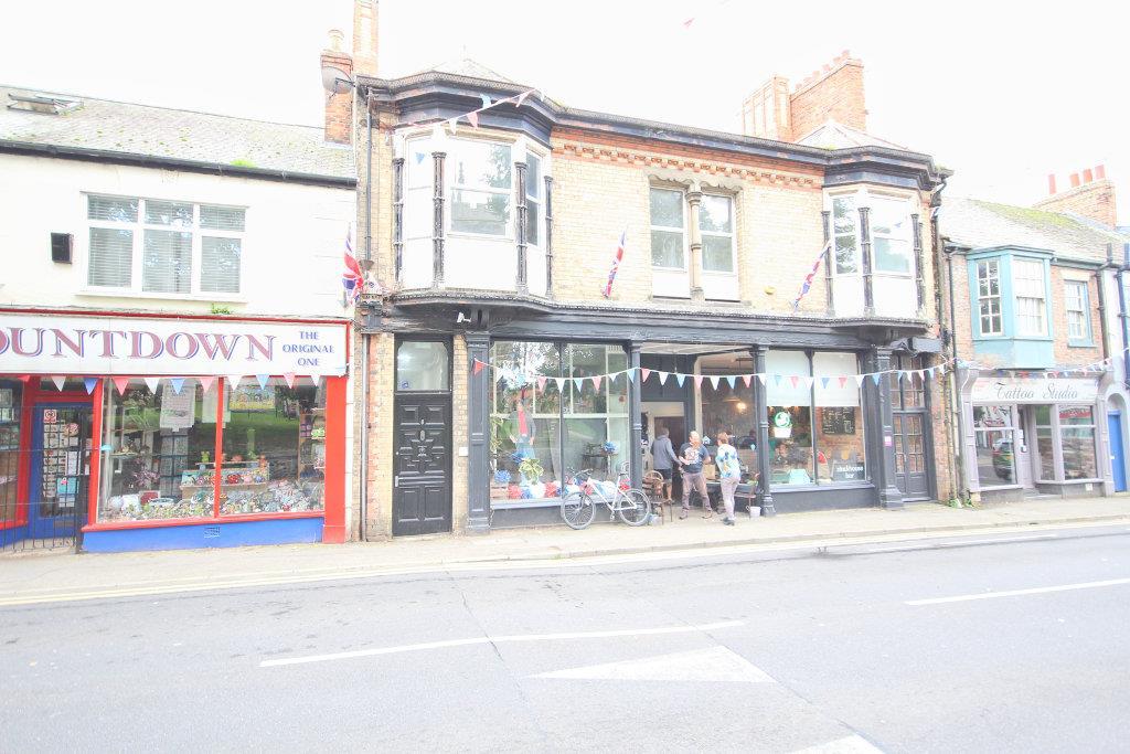 Newbegin, Hornsea House to rent £310 pcm (£72 pw)