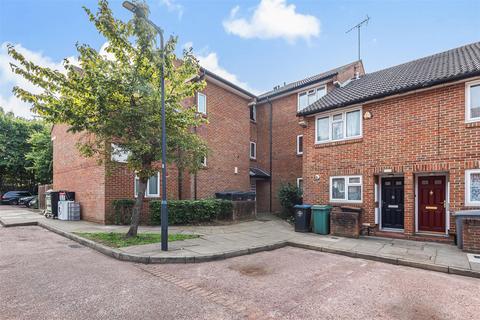 1 bedroom flat for sale, Wilson Close, Wembley