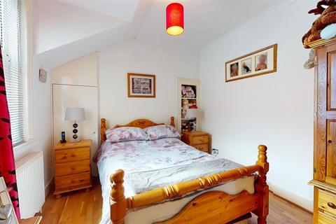 2 bedroom apartment for sale - Ethelbert Square, Westgate-On-Sea