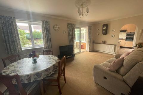 9 Crofters Close, Glenfield, Leicester, LE3 8QG