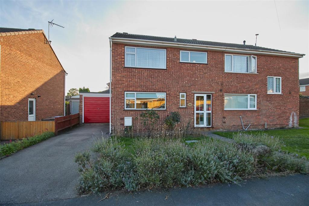 Ferness Road, Hinckley 3 bed semidetached house £230,000